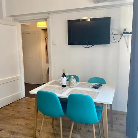 Ultracentral - Pe Calea Victoriei Apartament