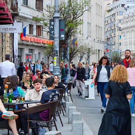 Ultracentral - Pe Calea Victoriei *