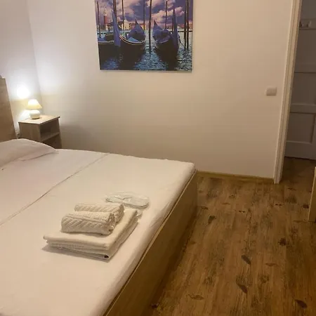 Ultracentral - Pe Calea Victoriei Appartement