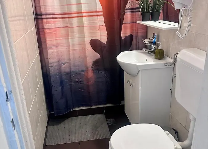 Ultracentral - Pe Calea Victoriei